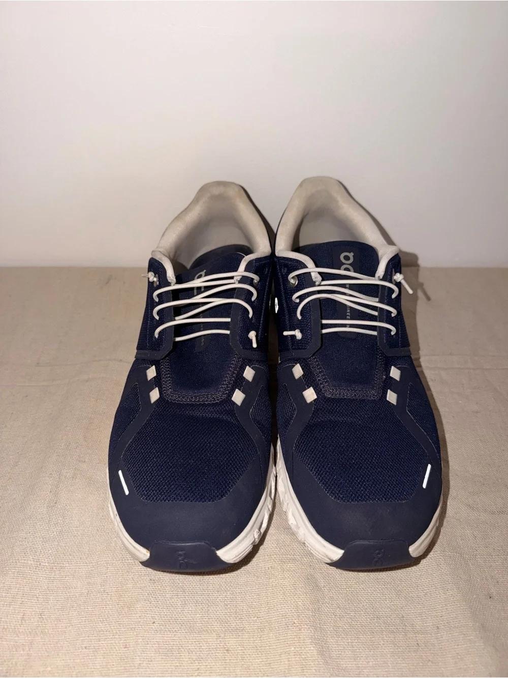 On Cloud Men's Sneakers Sz 13